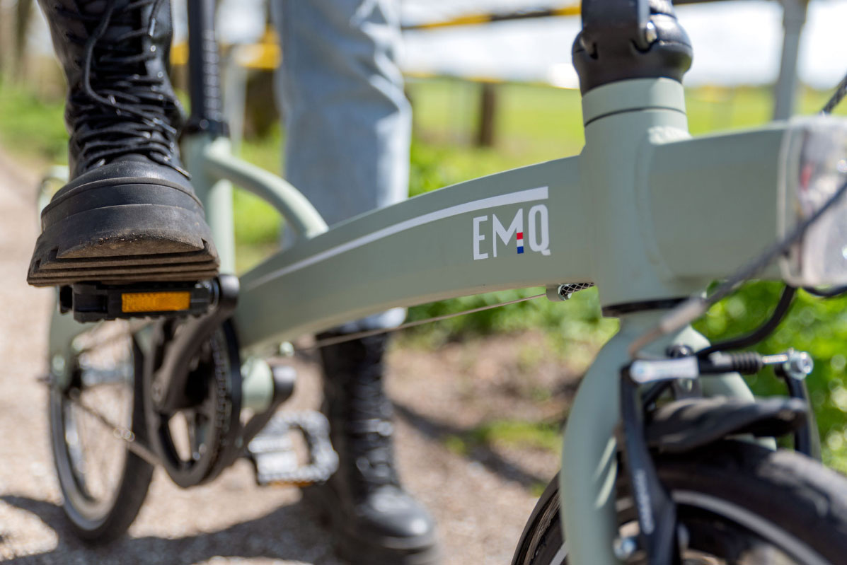 De kleuren van EMQ: ontdek onze kleurrijke elektrische vouwfietsen